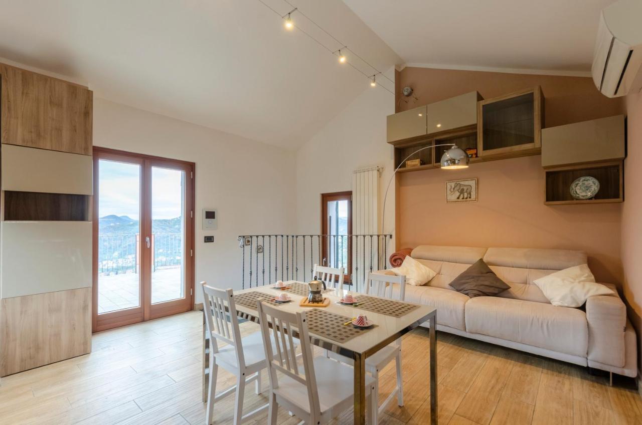 Altido Splendid Flat With Terrace & Magnificent View Appartamento Breccanecca Esterno foto
